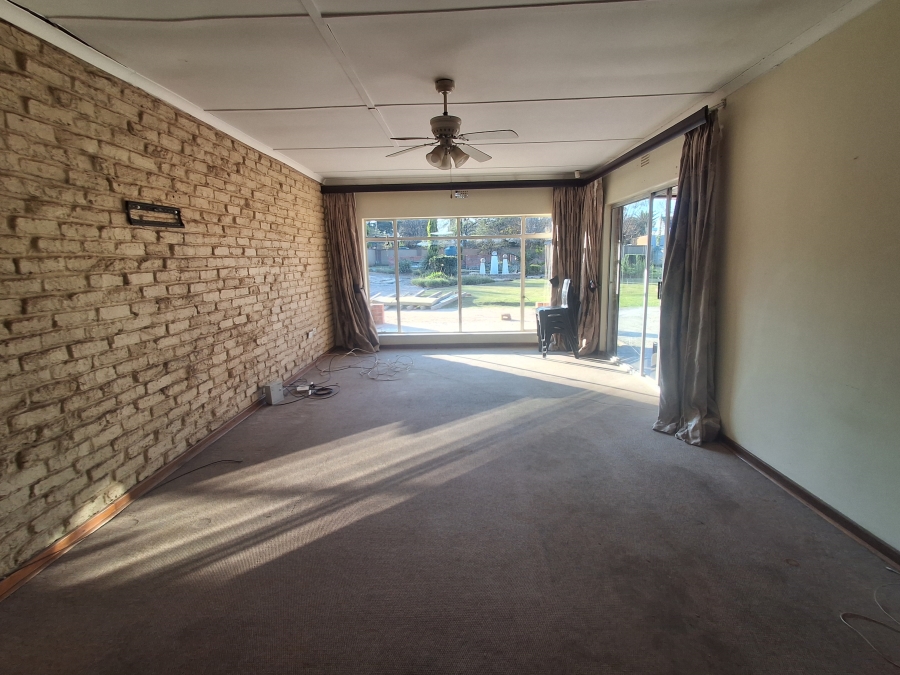 3 Bedroom Property for Sale in Riebeeckstad Free State